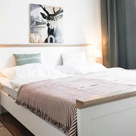 Zum Hirsch Apartment